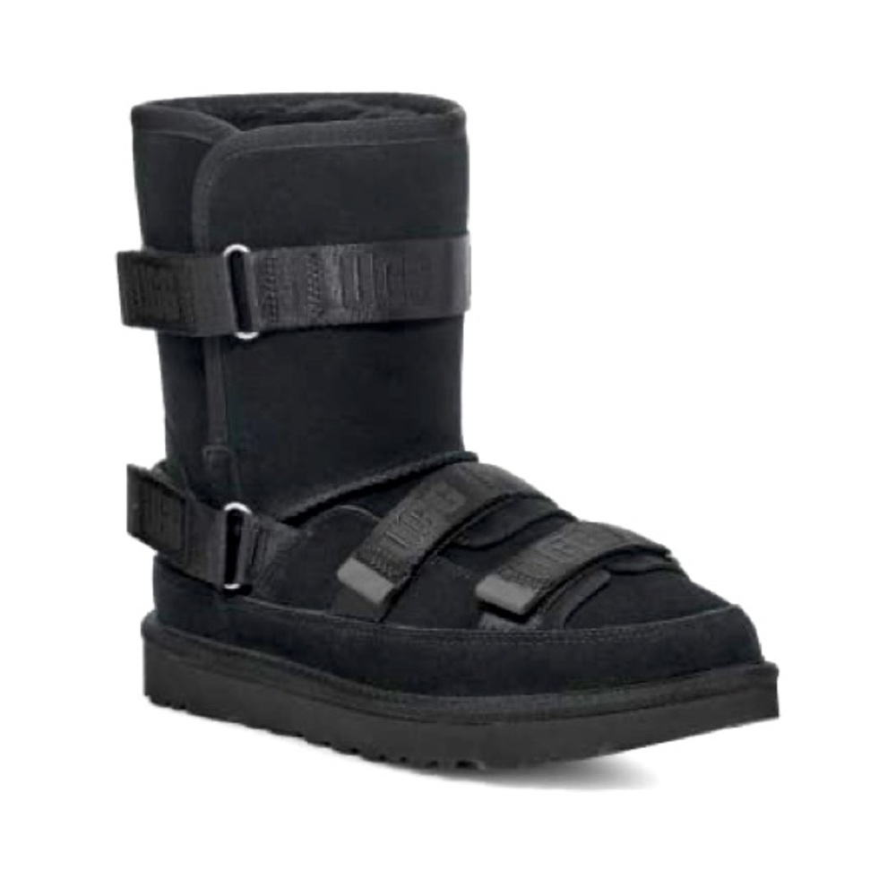 NEW NO BOX UGG Classic Short Hybrid Women’s size 10